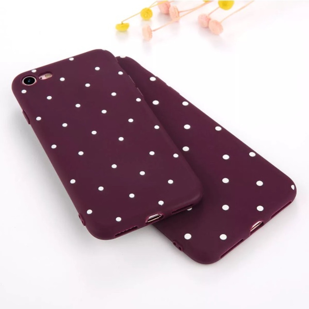 iPhone 7 polka dot case