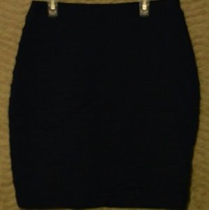Express nwt dark denim pencil skirt sz 6 small new Express nwt dark denim pencil skirt sz 6 small new