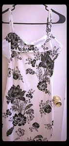 Guess Elizoff the shoulder flora dress size medium