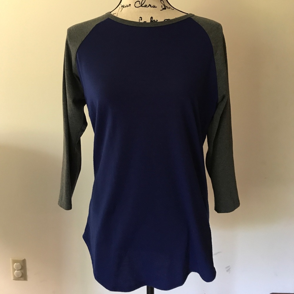 LuLaRoe Randy Blue & Gray Medium Great for Fall!🍂