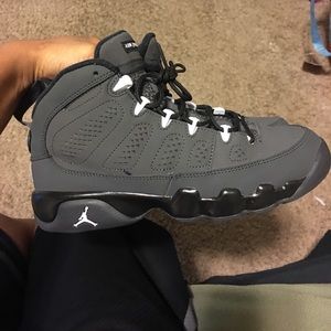 Charcoal , black and white 9s
