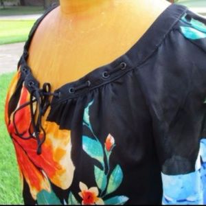 WHBM Silk Floral Peasant Blouse WHBM Silk Floral Peasant Blouse