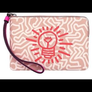NWT adorable Keith Haring wristlet!! NWT adorable Keith Haring wristlet!!