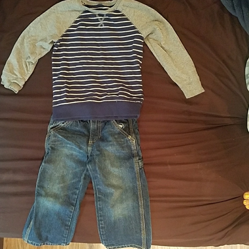 Jumping bean long sleeve shirt and carpenter jeans