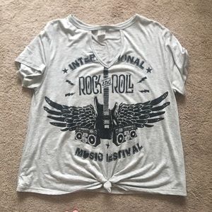 Rock n Roll graphic tee