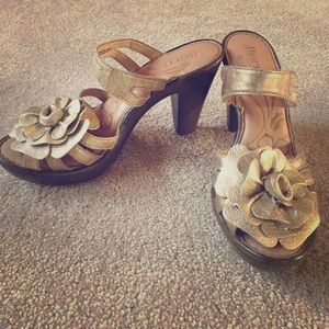 Born Hand Crafted Footwear- like new