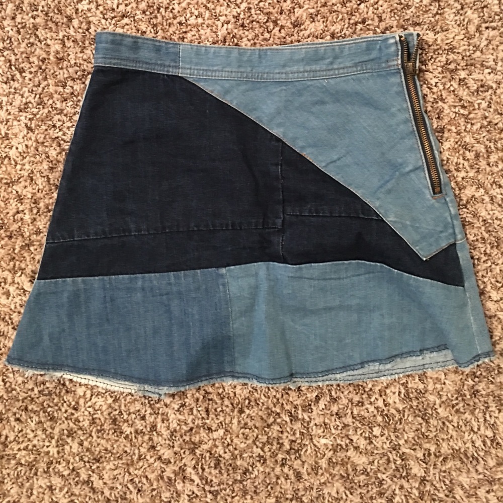 Zara patch Jean skirt