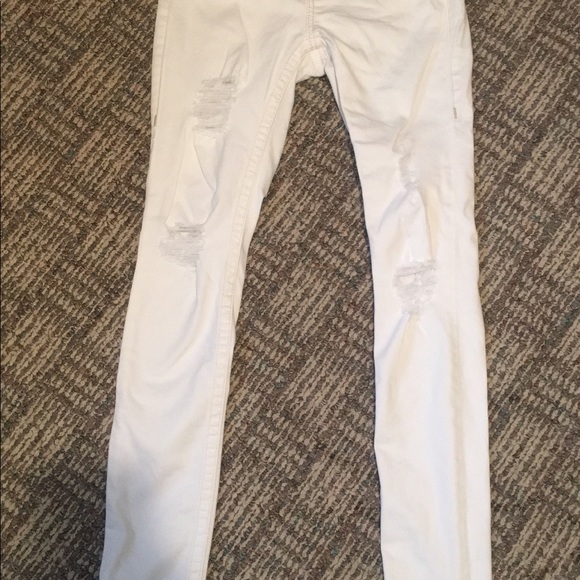 True Religions - Picture 2 of 2