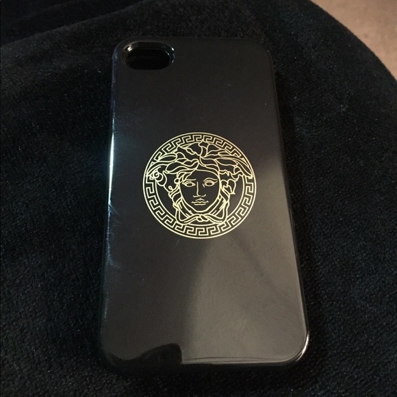 Versace - Picture 3 of 3