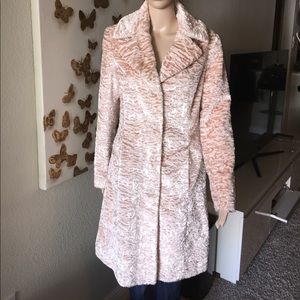 ✨Bebe long fur coat✨