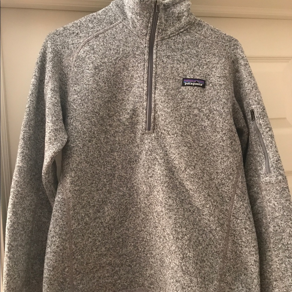 Patagonia Medium pull over!