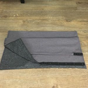 NWOT! Authentic Lululemon Scarf