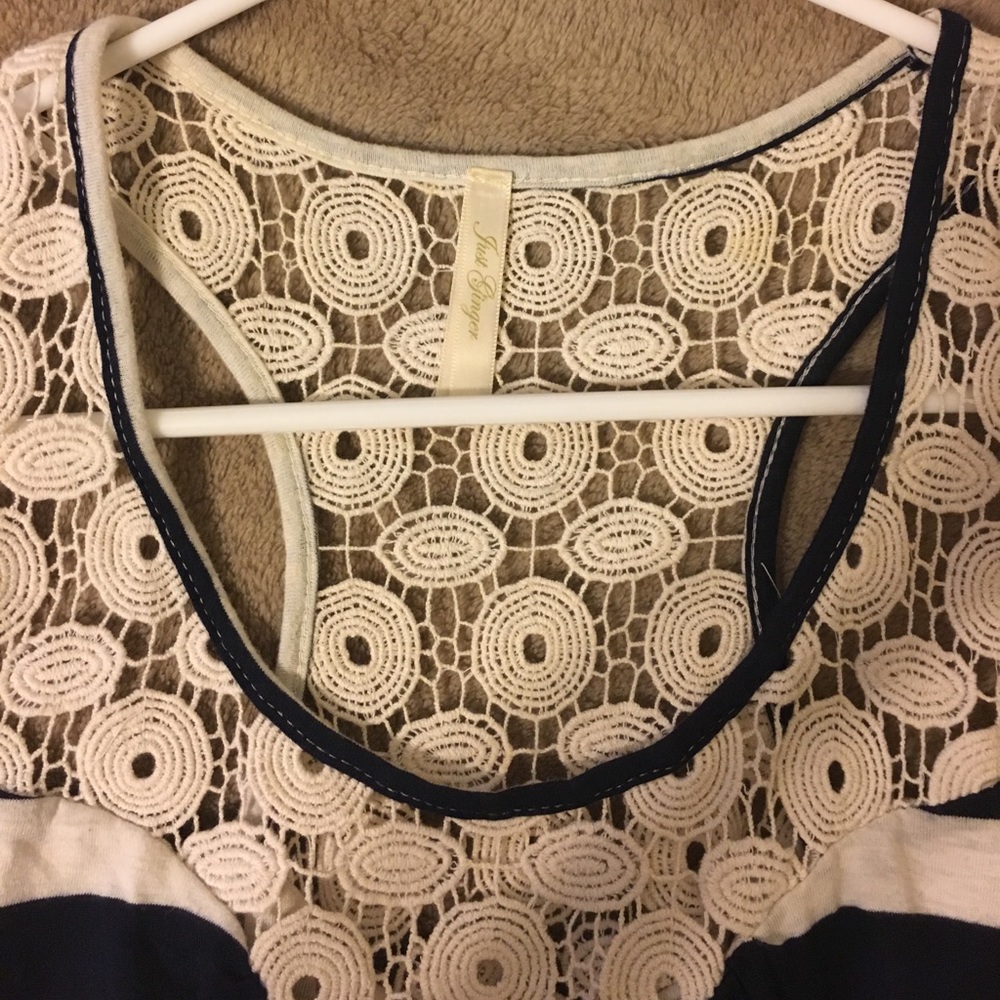 Blouse - Picture 3 of 4
