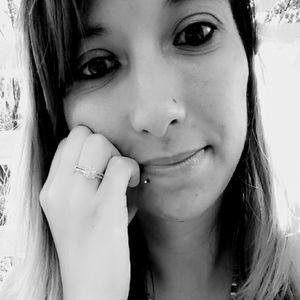 Meet your Posher, Kendra