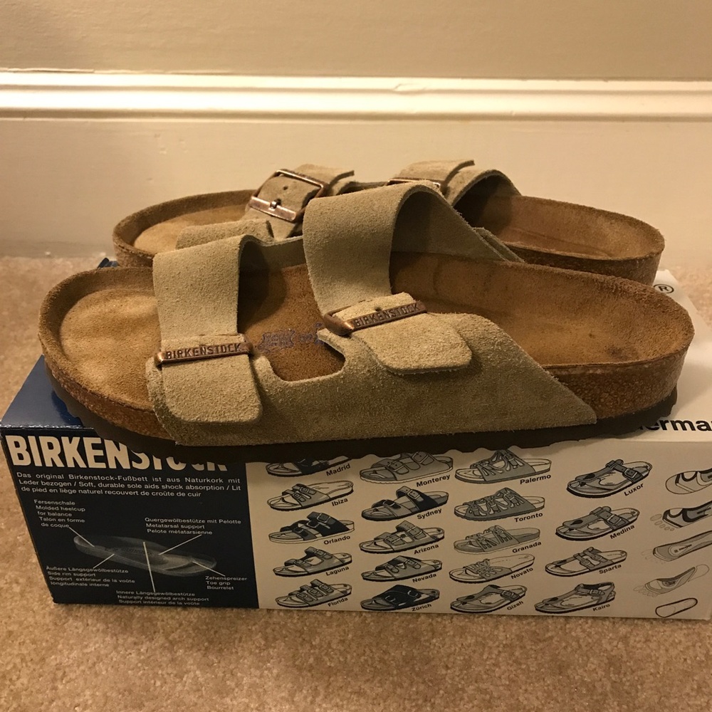 Birkenstock "Arizona" Sandal - Taupe - NIB