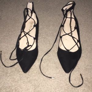 Unisa Swede Black flats with laces