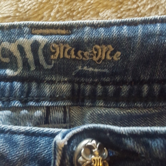 Jeans - Picture 1 of 3