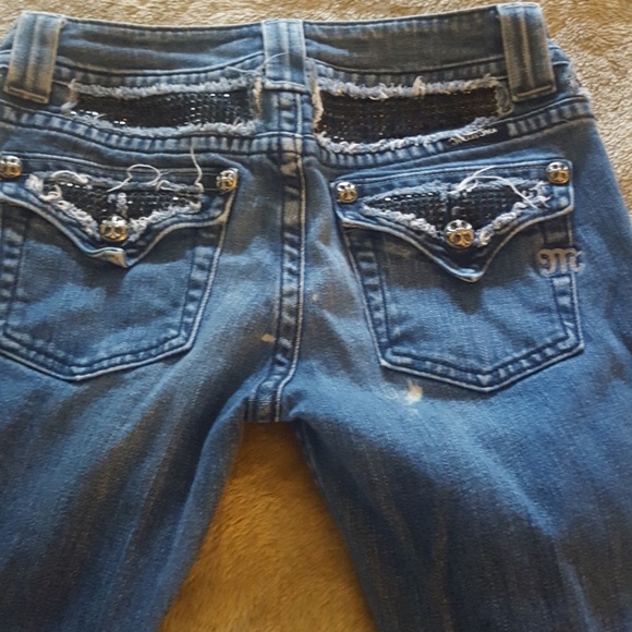 Jeans - Picture 3 of 3