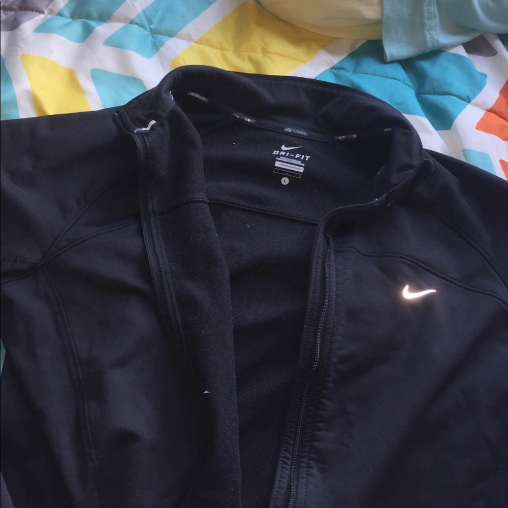 Nike dri-fit jacket
