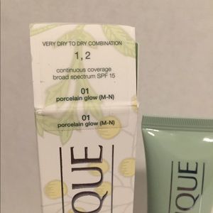 Clinique Continuous Coverage Makeup Broad Spectrum Spf 15 Review