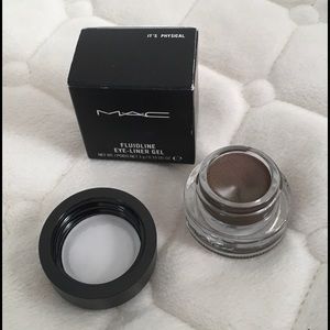 MAC Fluidline Eye Liner Gel in It's Physical