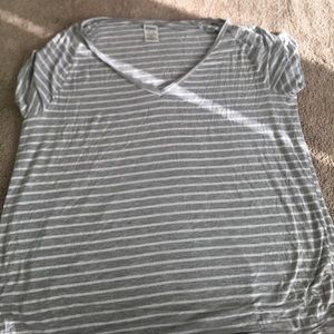 Gray/white striped T-shirt