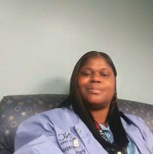 Meet your Posher, Renee