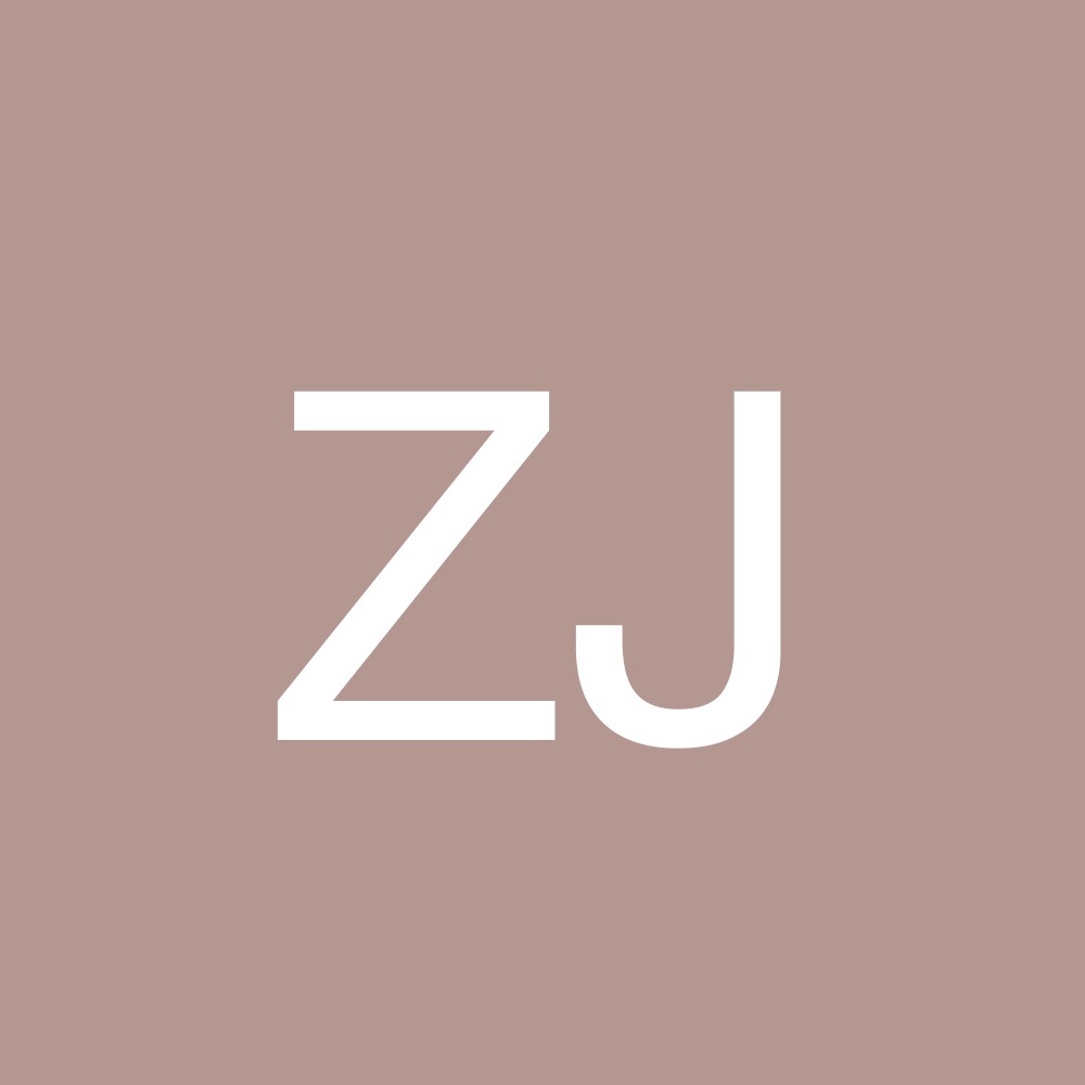 Meet your Posher, Zakiya