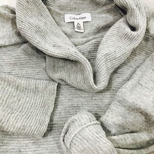☀️CALVIN KLEIN TURTLE NECK☀️