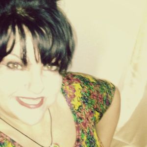 Meet your Posher, Valerie