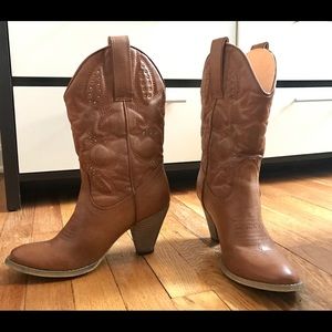 Brown leather cowgirl boots