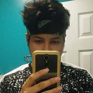 Meet your Posher, Saul