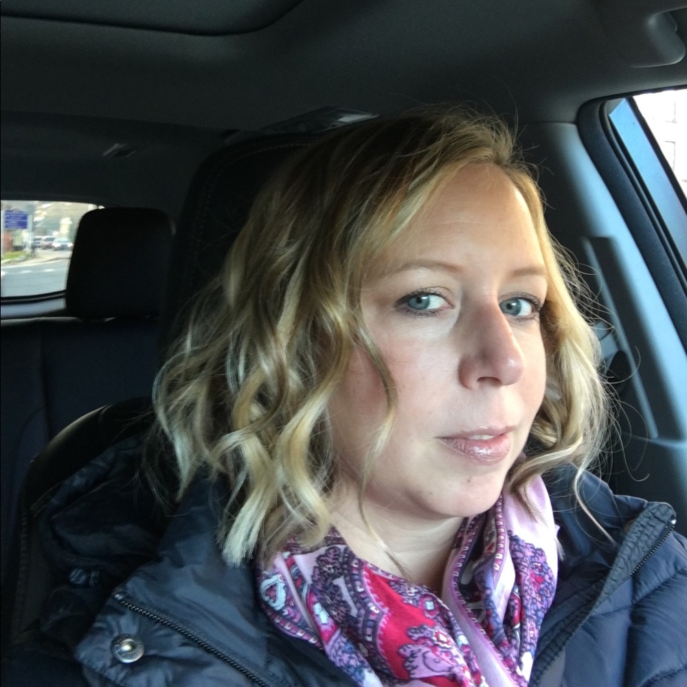 Meet your Posher, Andrea