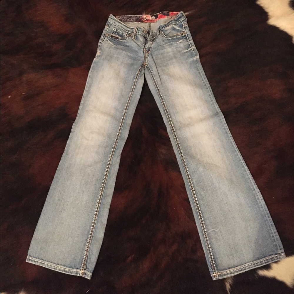 AdiKtd jeans