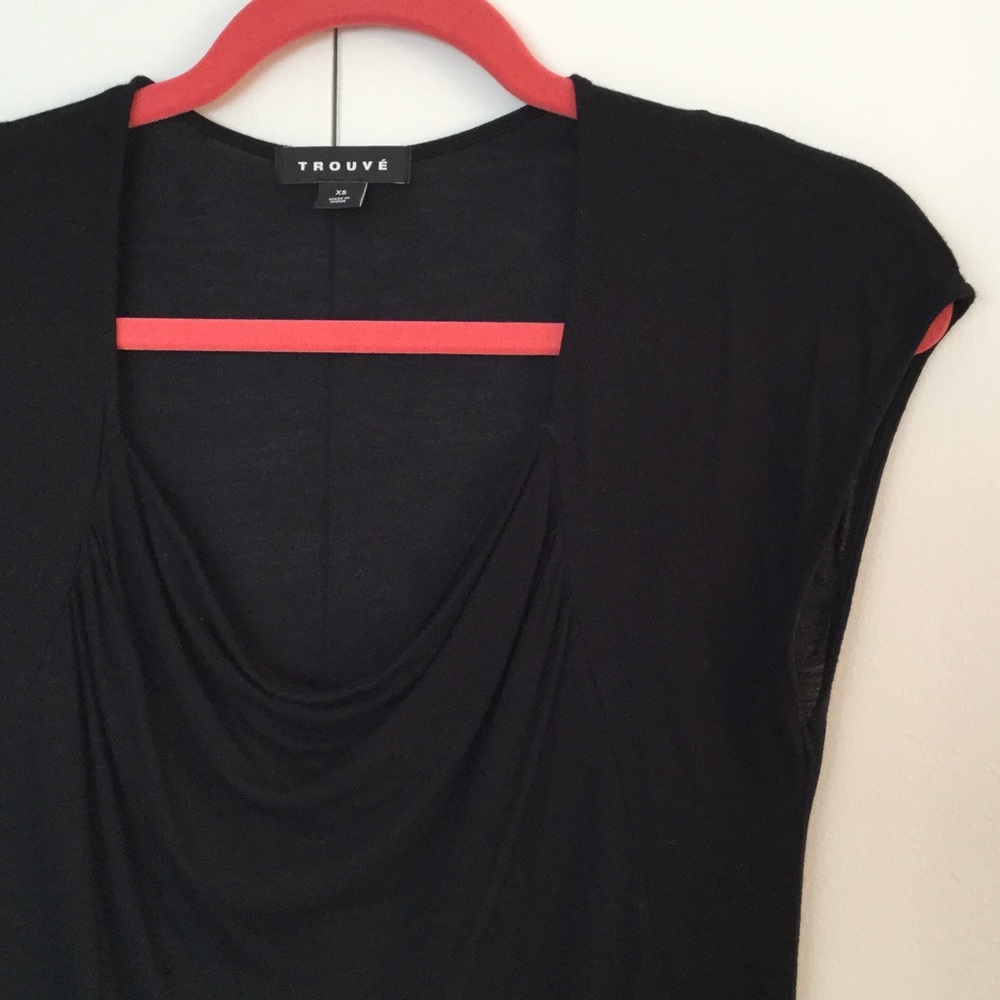 Black t-shirt with cowl neck