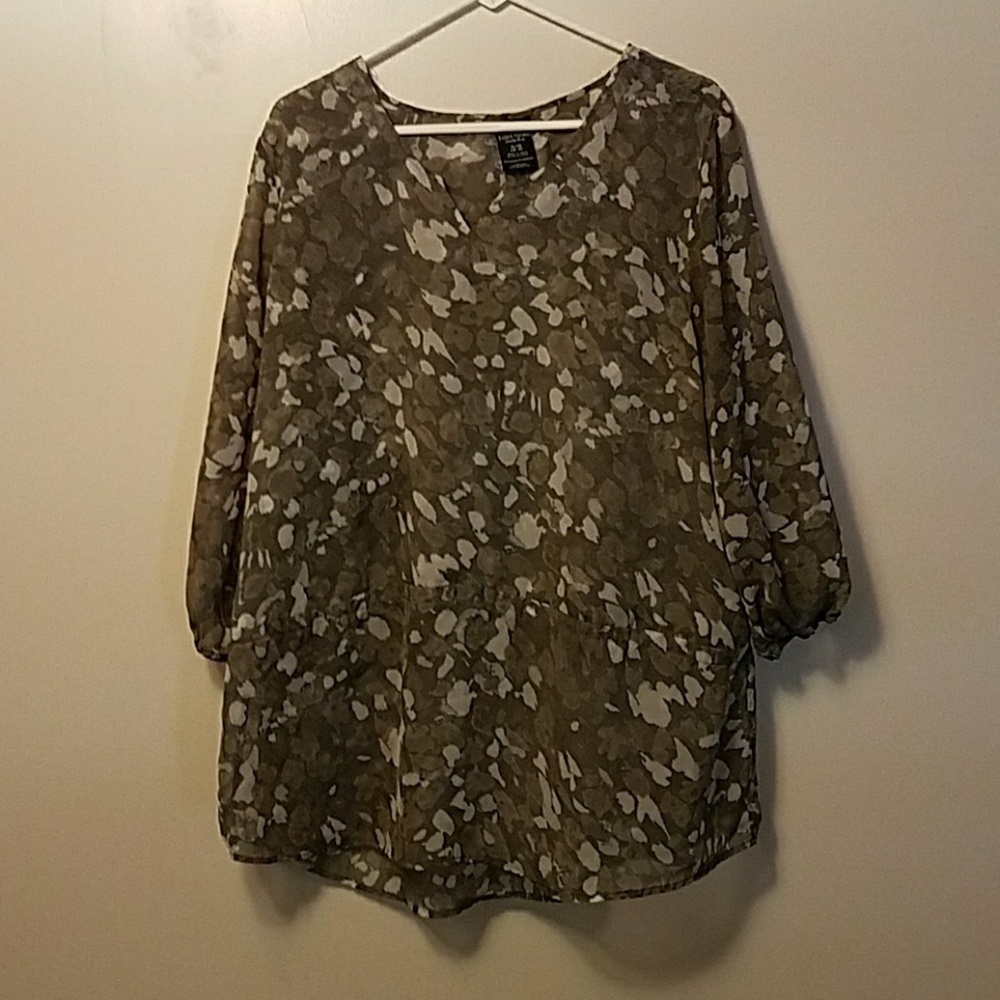 3 quarter length shirt