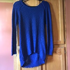 Charlotte Russe blue high-low breathing sweater