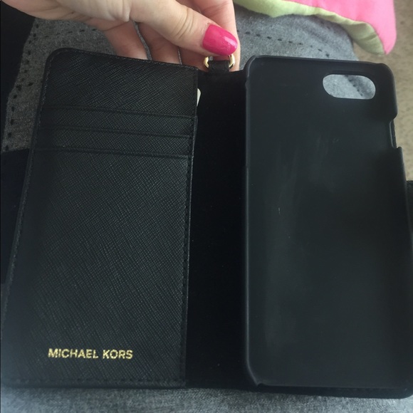 Michael kors wallet I phone 6-7  case - Picture 3 of 3