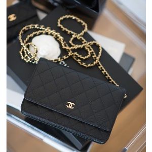 Chanel Wallet on Chain