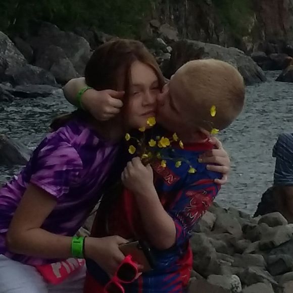 Meet your Posher, Rebecca - Picture 1 of 1