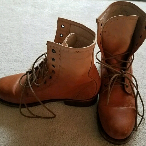 FreeBird Dip Dye Brown Combat Boots - Picture 5 of 8