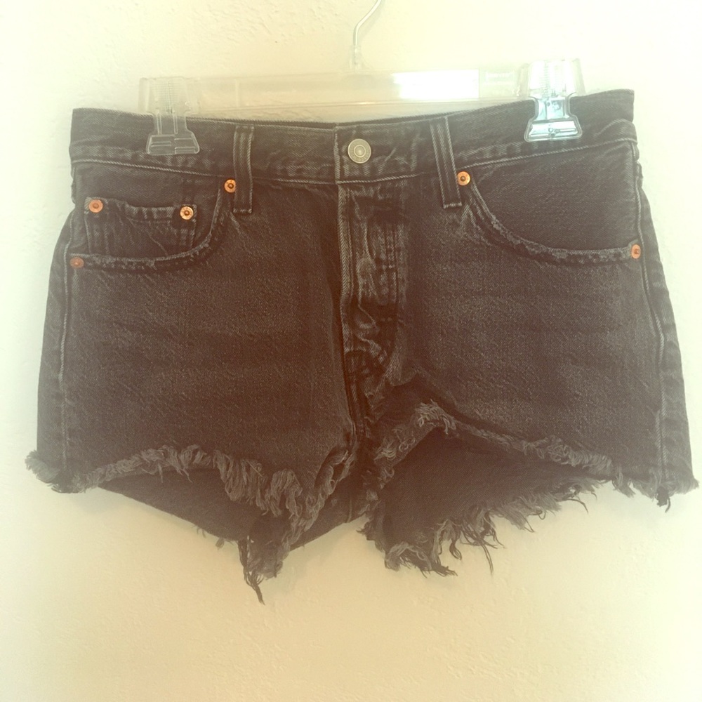 Levi’s high waisted shorts