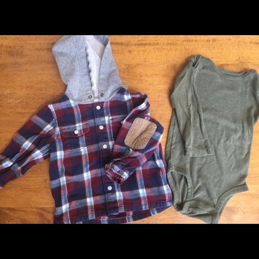 **Boy Clothes:  18-24M Onesie/Jacket LOT**