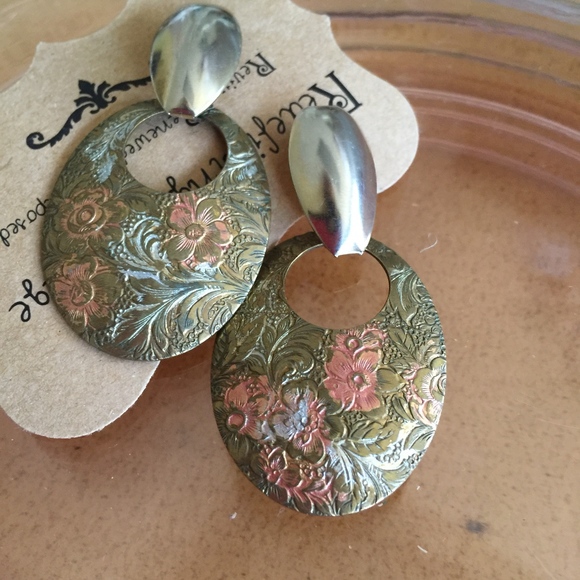 Vintage Earrings, mixed metal, drop, floral, 1980s - Picture 2 of 6