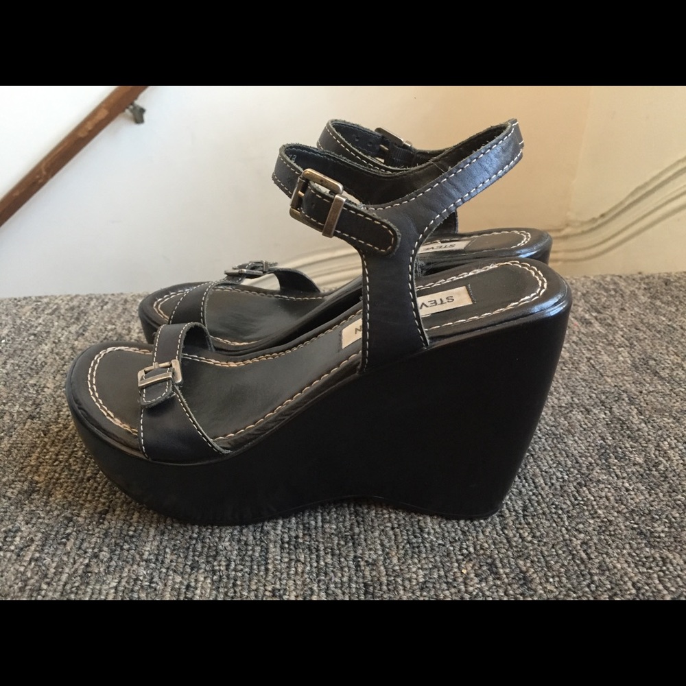 Steve Madden platform sandal