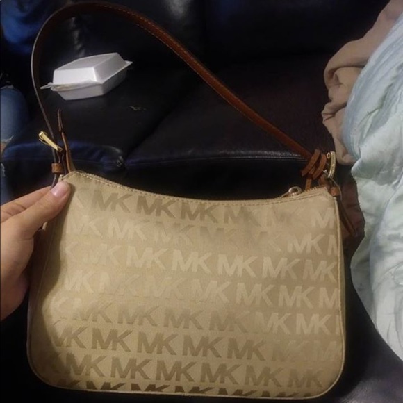Michael Kors Handbags - MK Purse