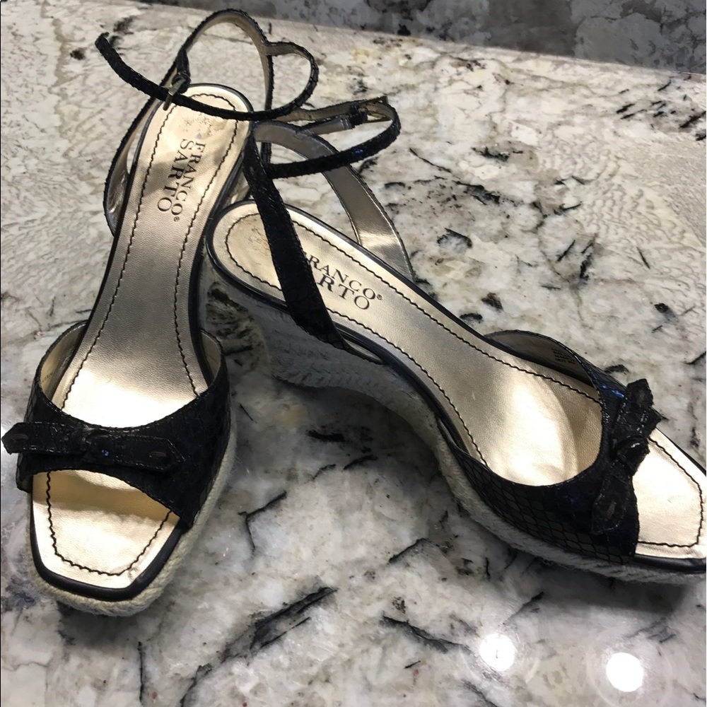Franco Sarto. Size 9. Black. Great condition 🎈💕