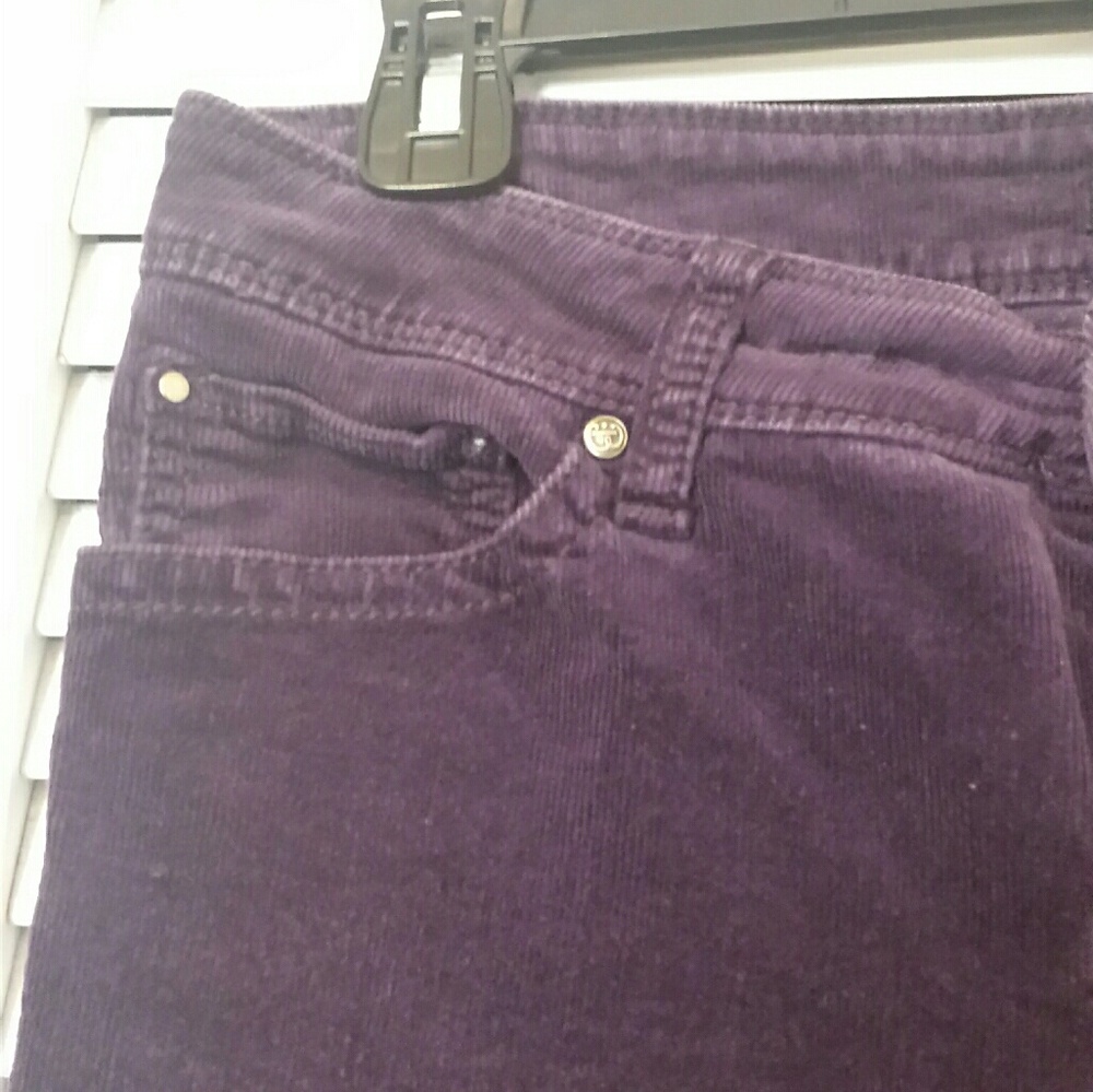 Woman's Pants