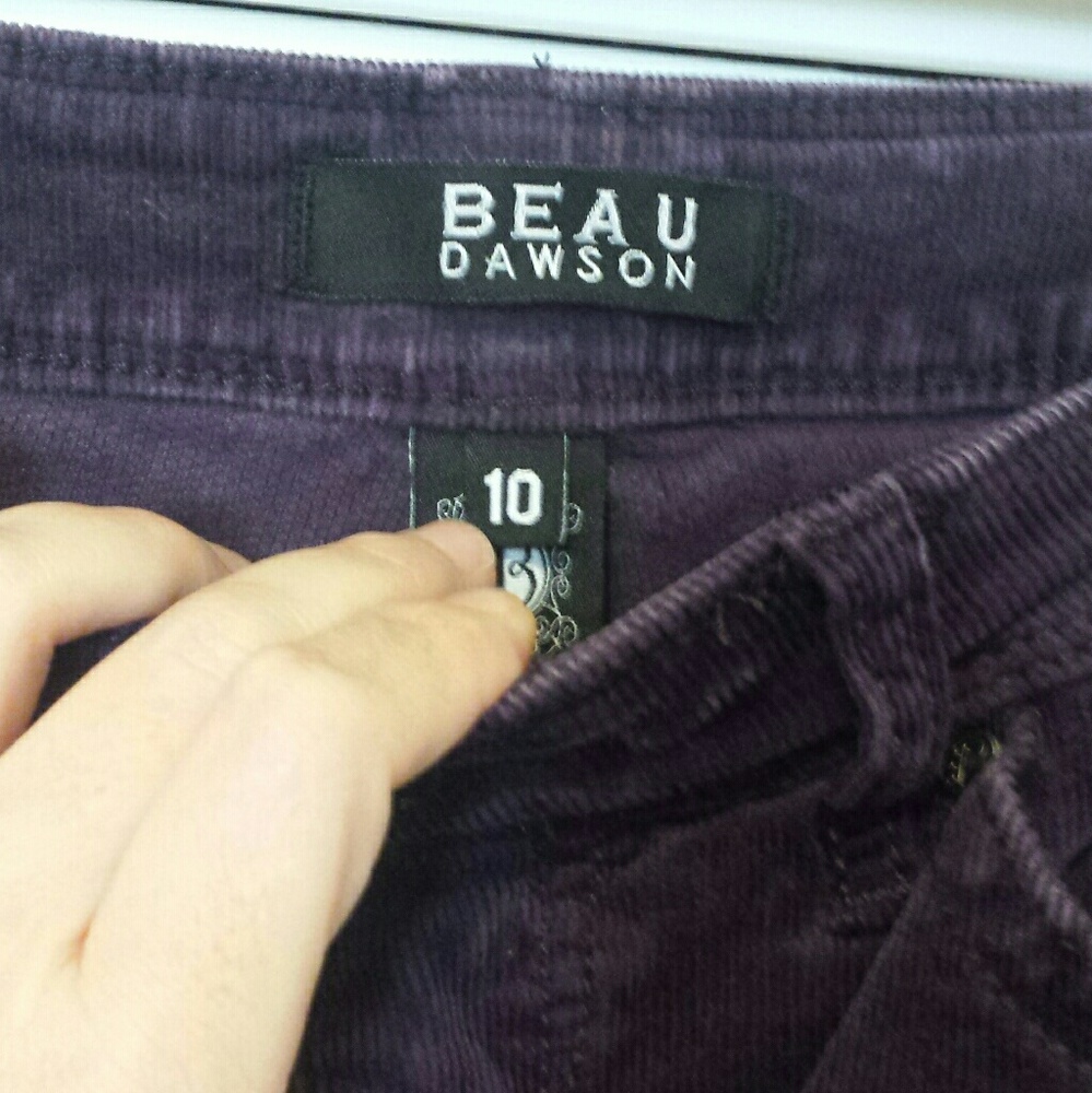 Woman's Pants - Picture 3 of 5