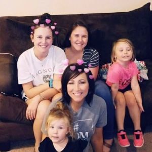 Meet your Posher, Jaclyn